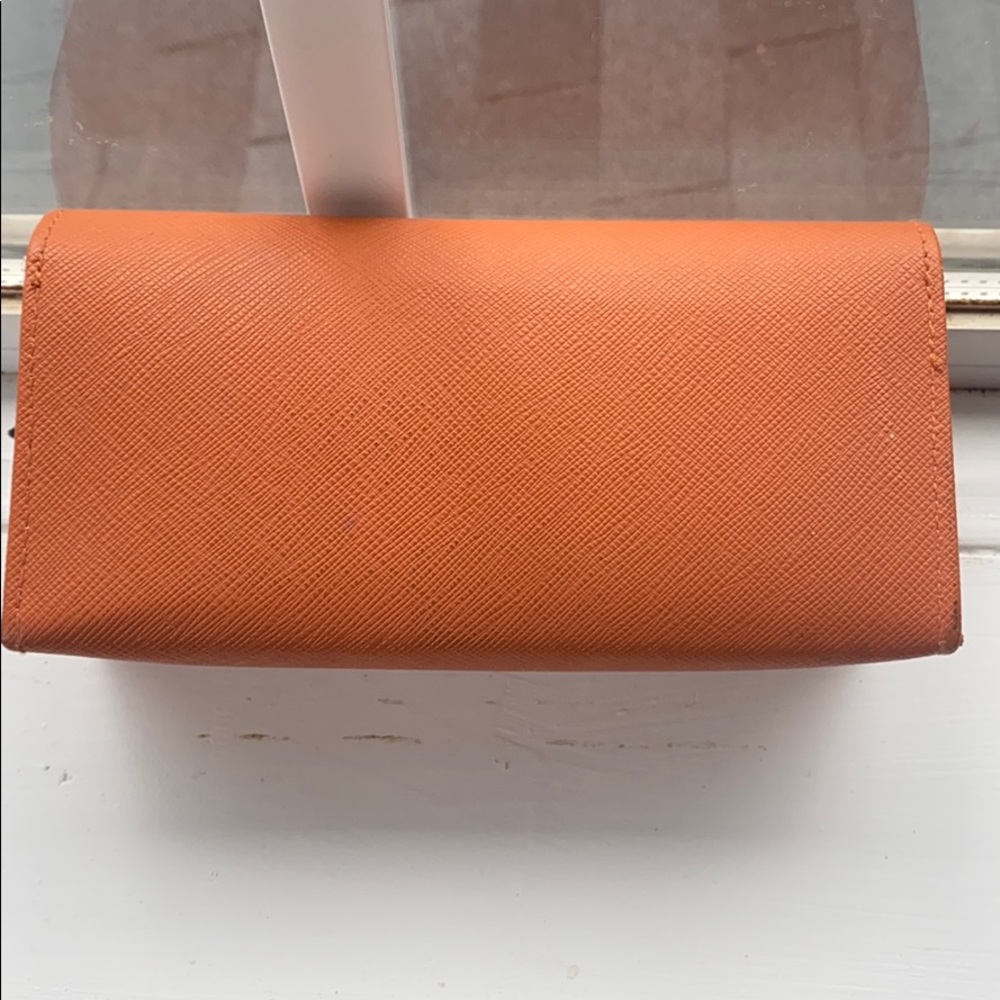 Tory Burch Sunglass Case - Picture 3 of 4